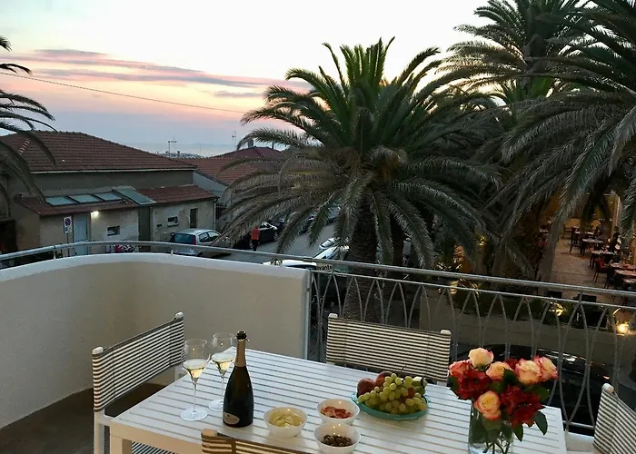 Via Firenze 11 Apartamento Follonica