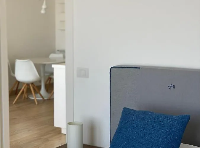 Via Firenze 11 Follonica