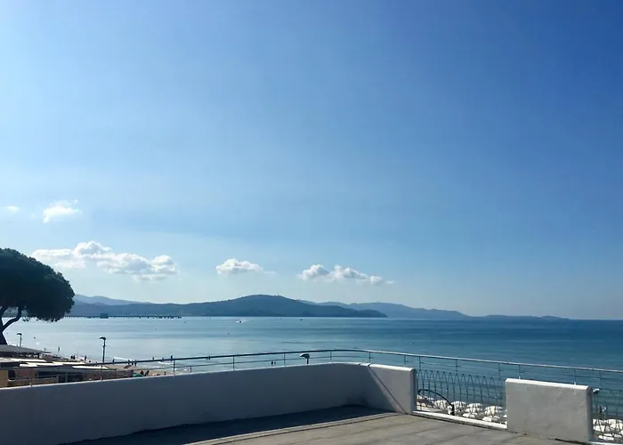 Via Firenze 11 Appartamento *